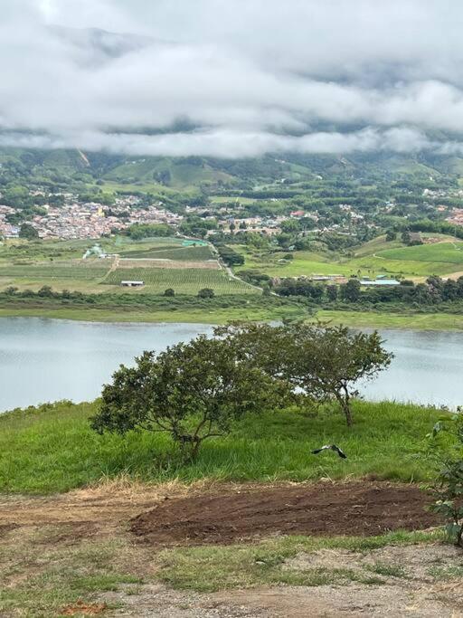 Casa Campestre Lago Calima Villa Exterior photo