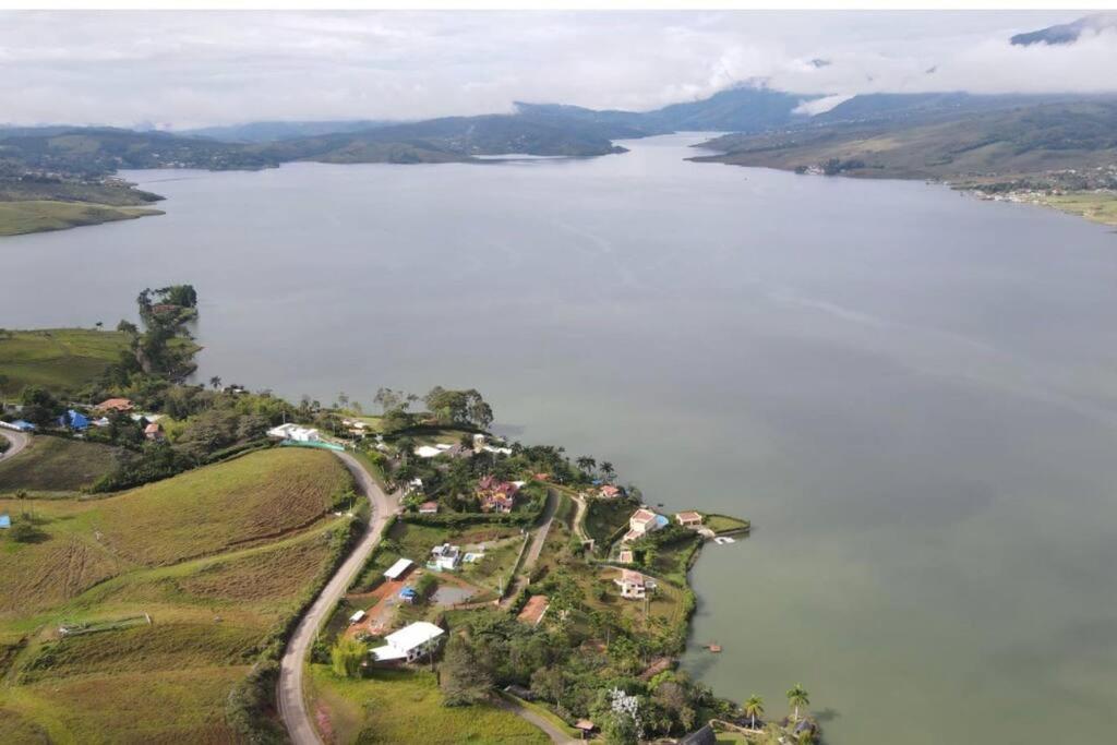 Casa Campestre Lago Calima Villa Exterior photo